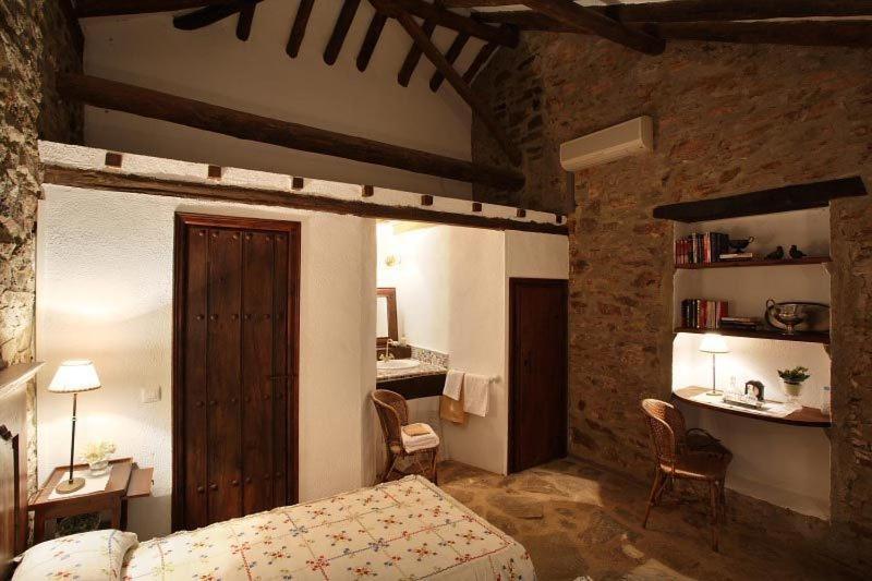 El Anadio Hotel Vilches Room photo
